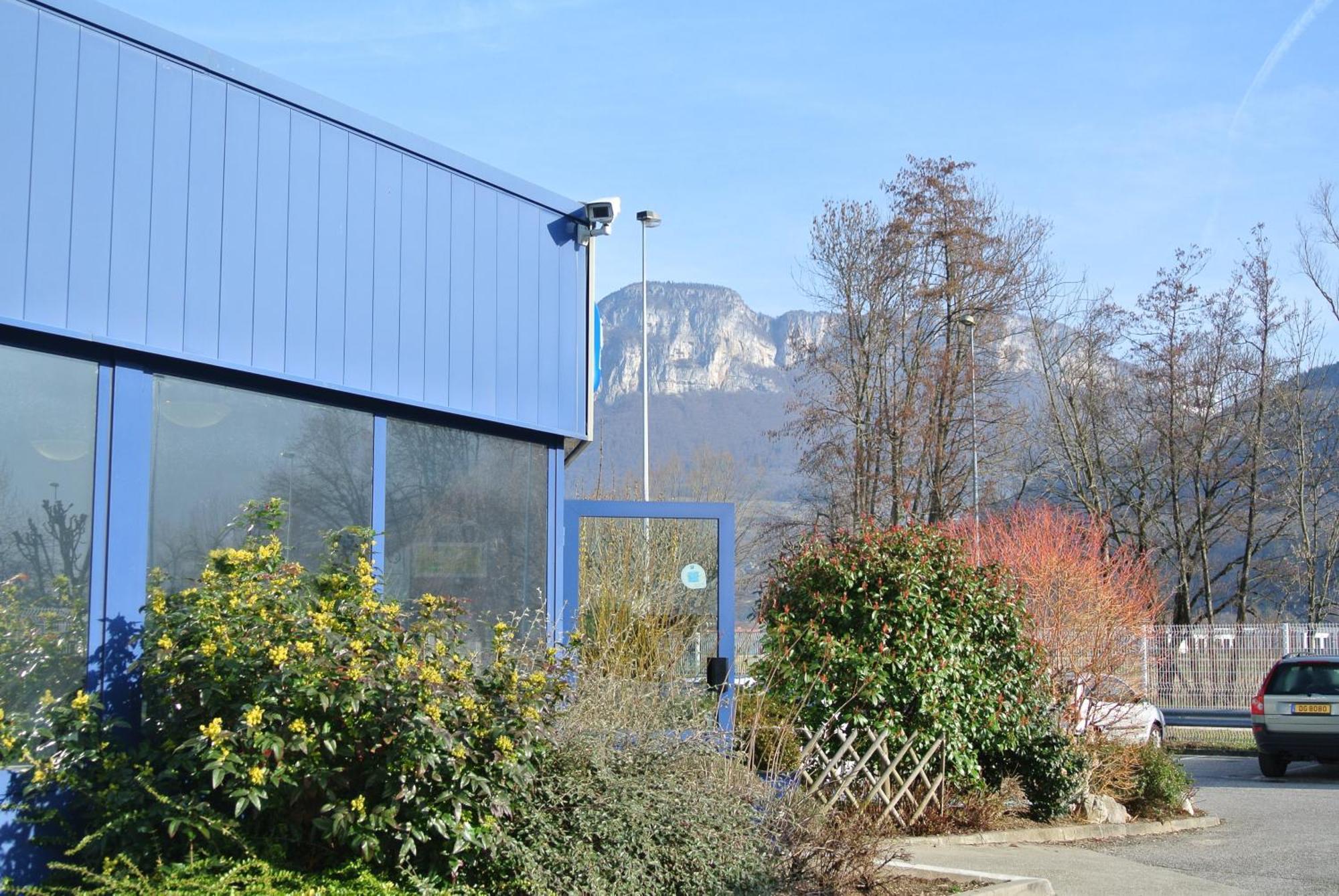 Ibis Budget Chambery Sud Challes Les Eaux Bagian luar foto